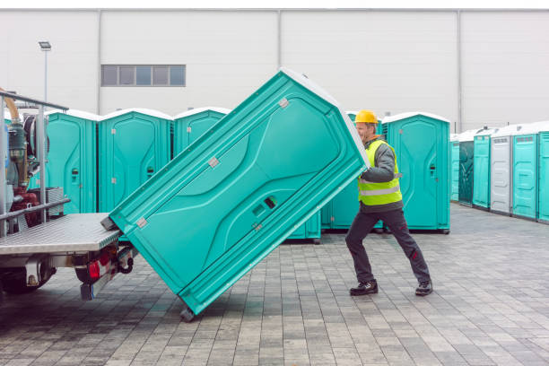 Best Emergency porta potty rental  in Lake Andes, SD