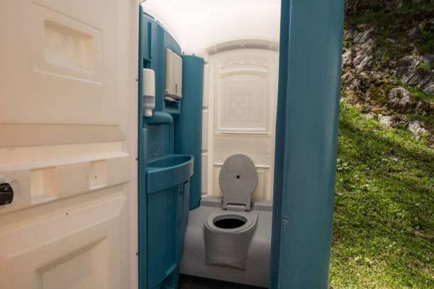 Portable Toilet Options We Offer in Lake Andes, SD